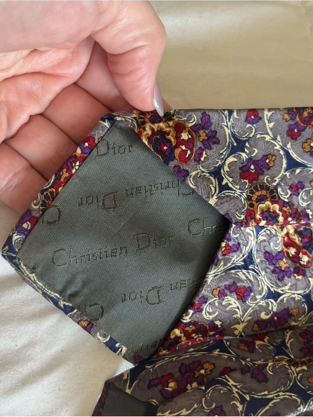 Christian Dior - Silk Patterned Tie in Purple and Gold